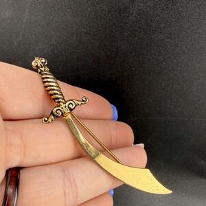 Vintage Coro Brooch Gold Tone Sword Scimitar Signed
